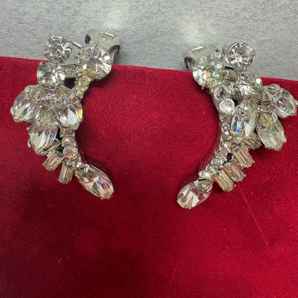 Vintage Rhinestone Earclips - Picture 2 of 7